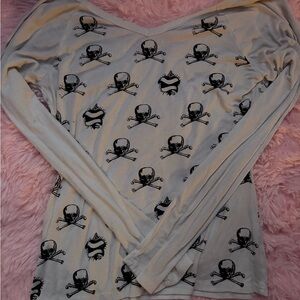 Skull Print Long Sleeve Top